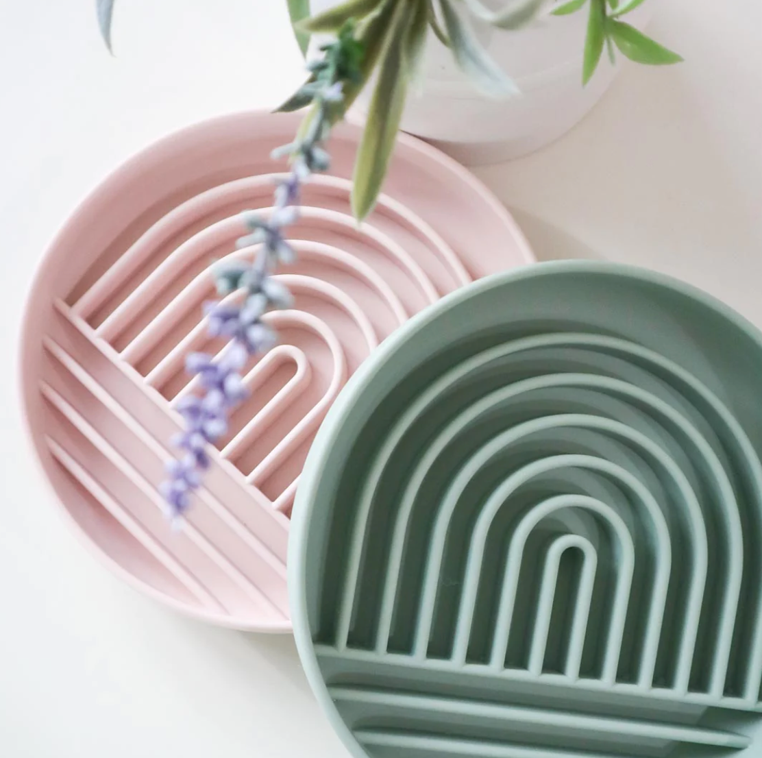 Cali Fluff Co. Slow Feeder