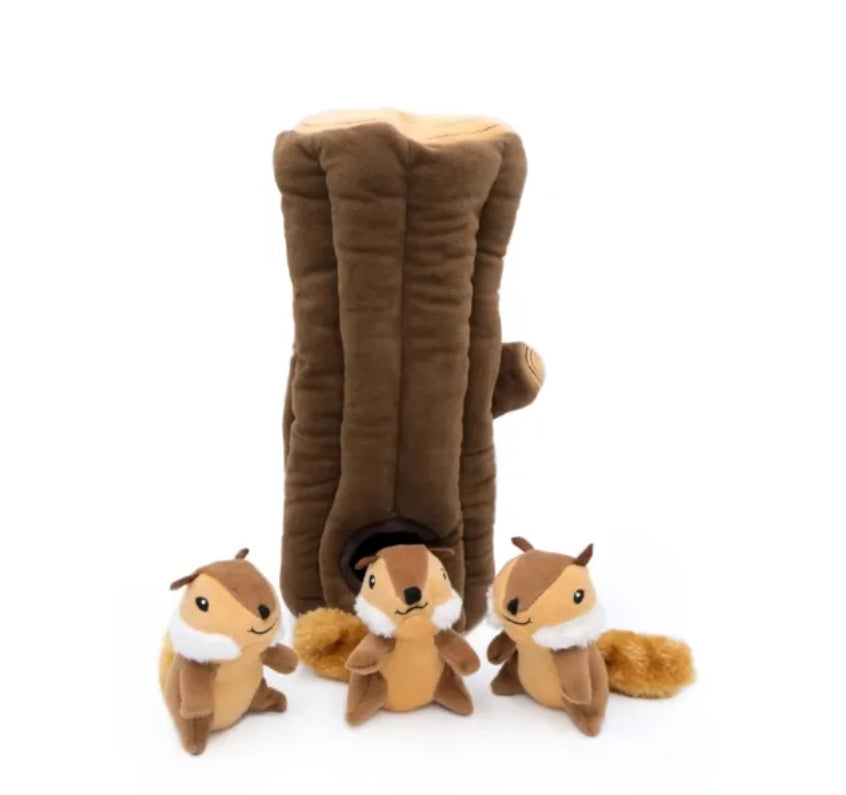 Zippy Paws Log & Chipmonks