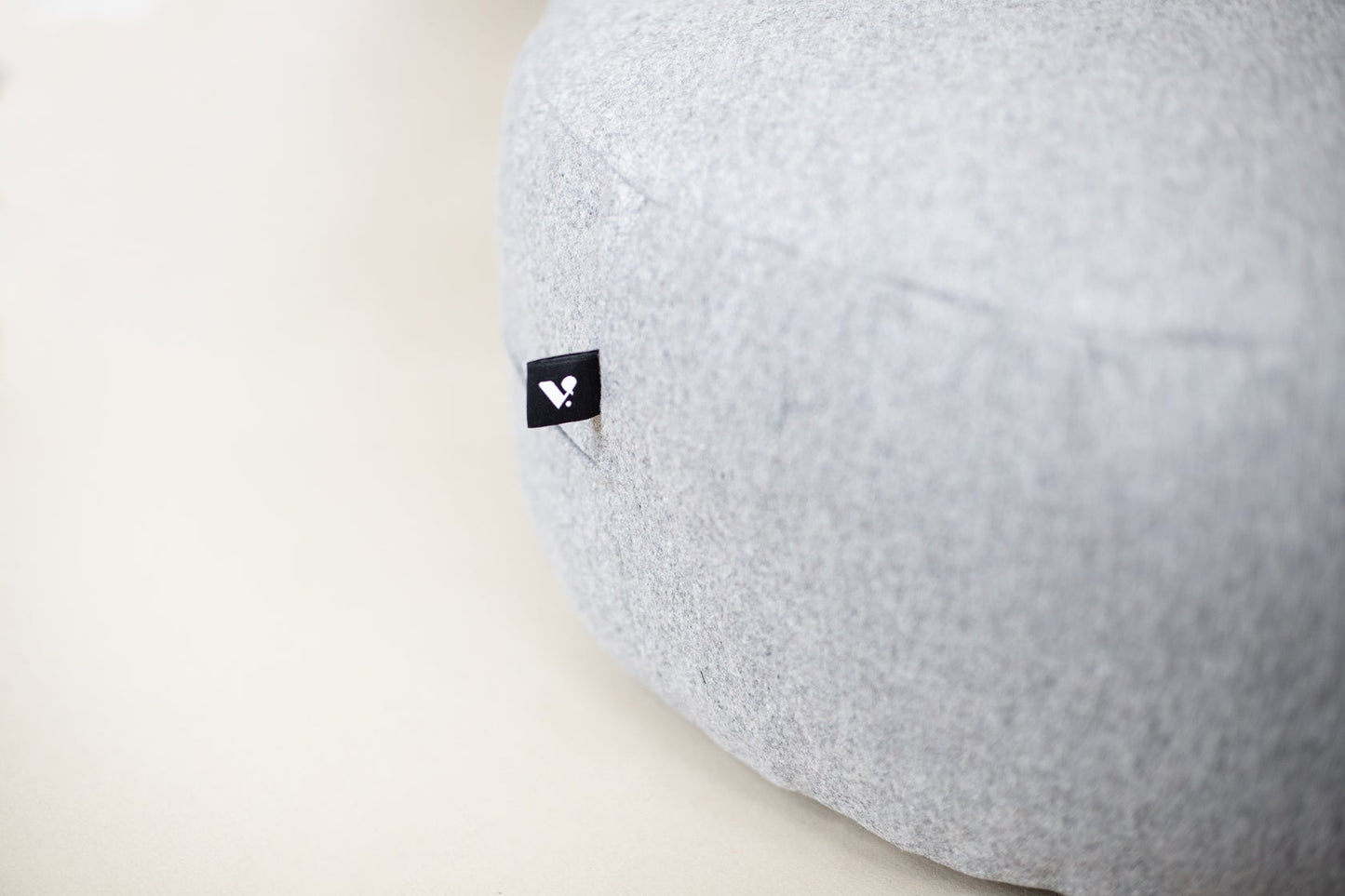 Vackertass Stone Ö Floor Cushion