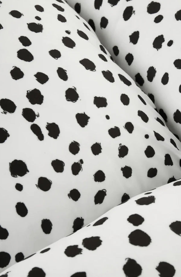 Settle Dalmatian Dog Bed