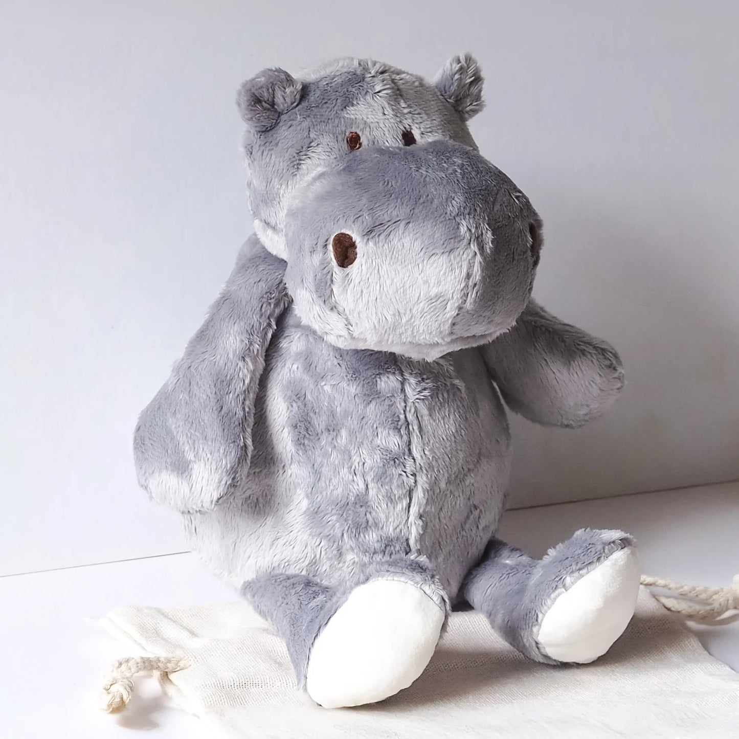 Border Loves - Potamo the Hippopotamus